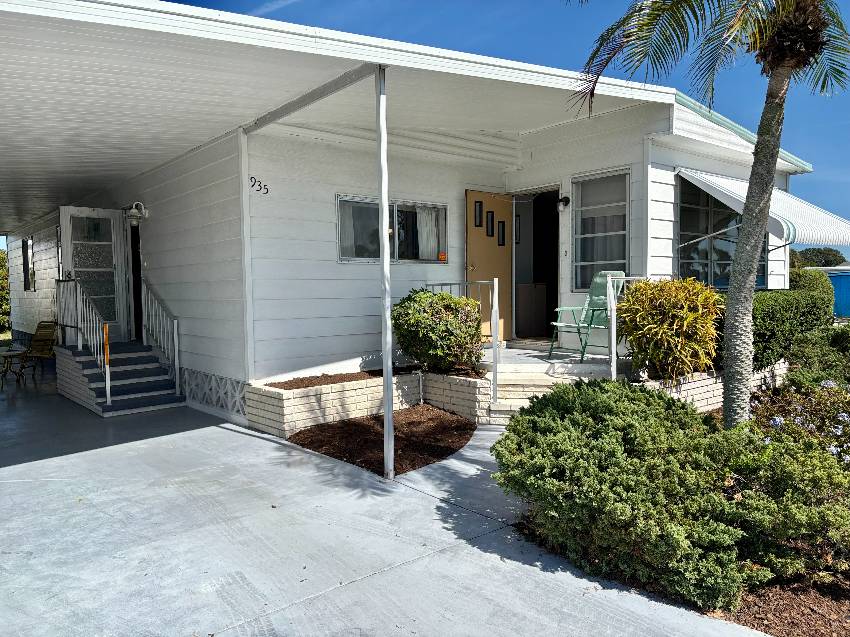 935 Vincent W a Venice, FL Mobile or Manufactured Home for Sale