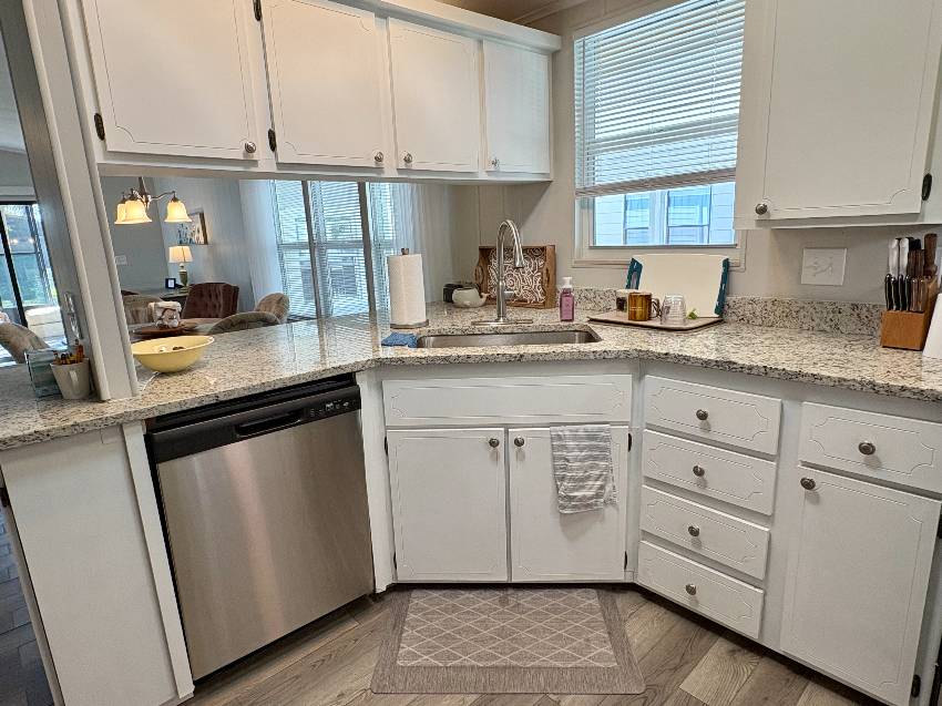 1219 N Indies Circle a Venice, FL Mobile or Manufactured Home for Sale