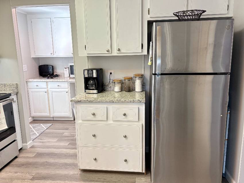 1219 N Indies Circle a Venice, FL Mobile or Manufactured Home for Sale