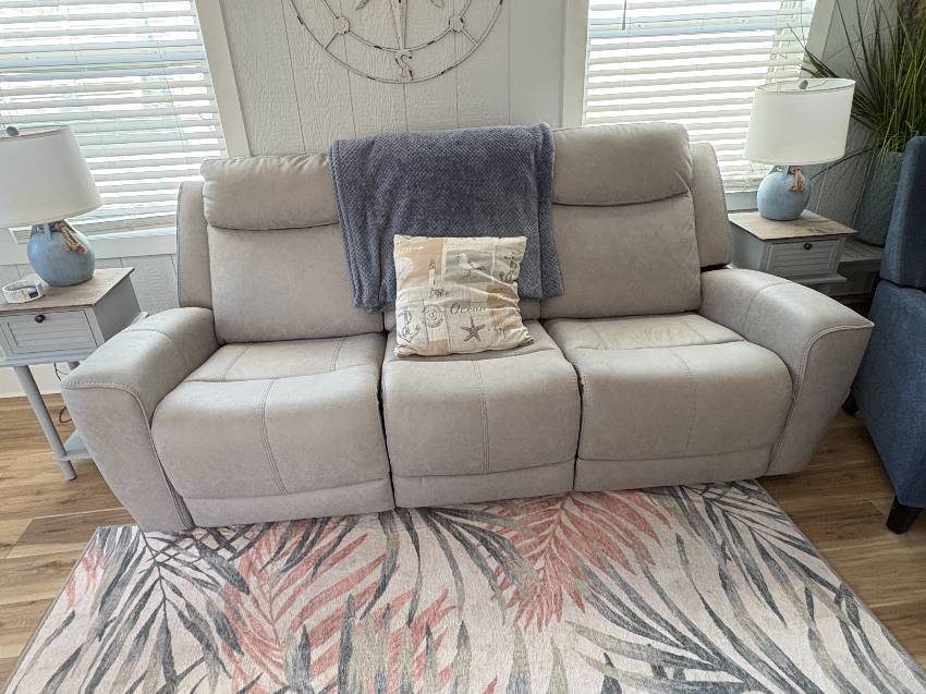 1300 N River Road, Lot E125 a Venice, FL Mobile or Manufactured Home for Sale