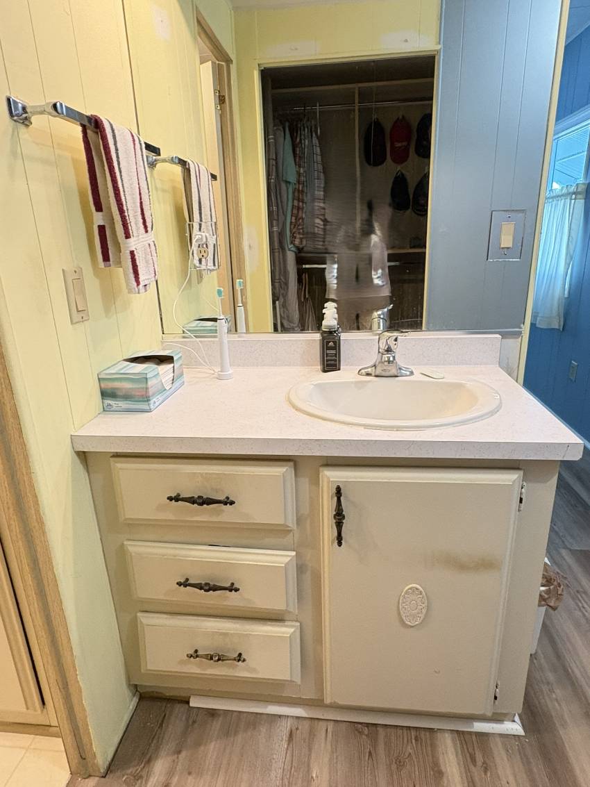 907 Trinidad W a Venice, FL Mobile or Manufactured Home for Sale