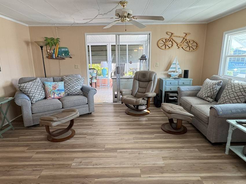 907 Trinidad W a Venice, FL Mobile or Manufactured Home for Sale