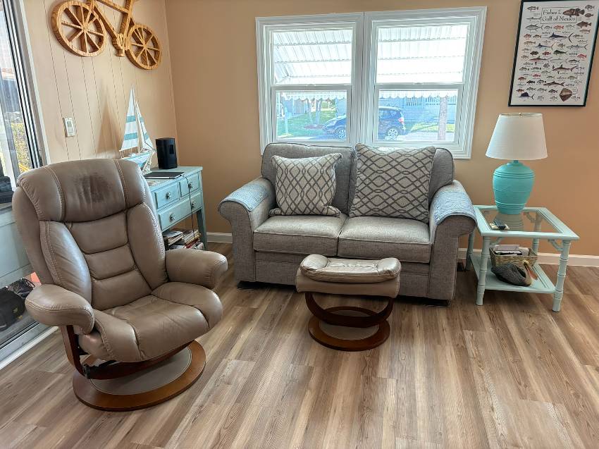 907 Trinidad W a Venice, FL Mobile or Manufactured Home for Sale