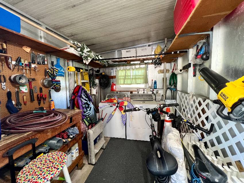 8023 Buena Vista Dr a Ellenton, FL Mobile or Manufactured Home for Sale