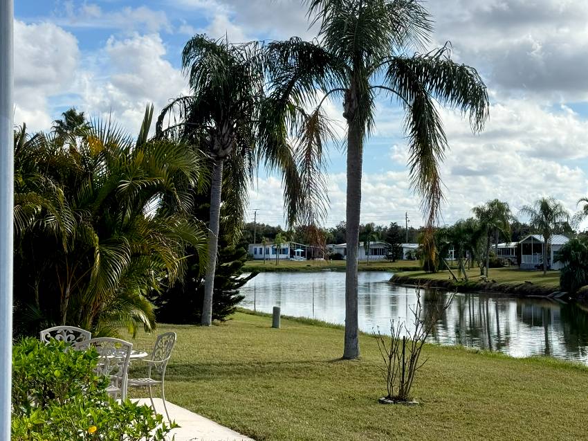 8023 Buena Vista Dr a Ellenton, FL Mobile or Manufactured Home for Sale