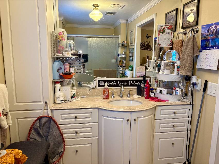 445 Cobia a Venice, FL Mobile or Manufactured Home for Sale