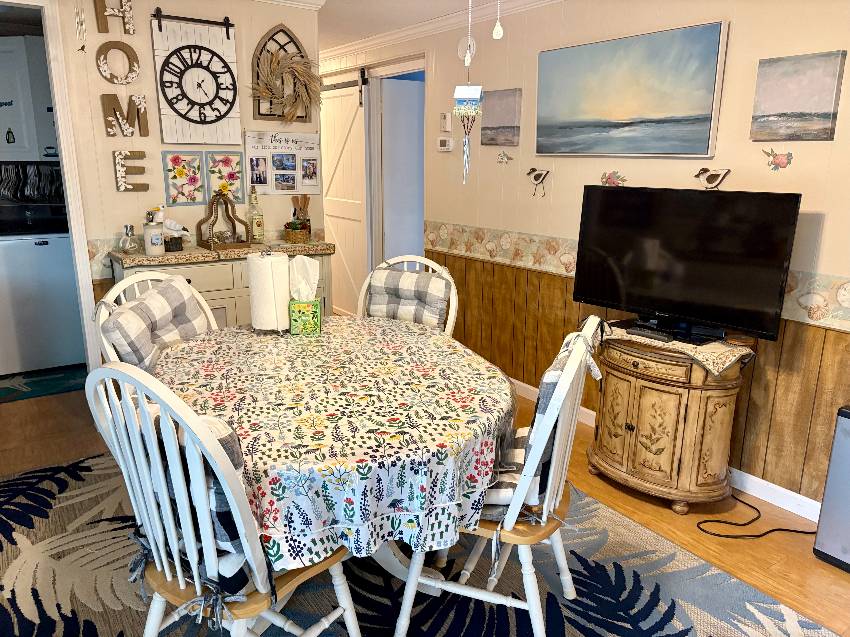 445 Cobia a Venice, FL Mobile or Manufactured Home for Sale