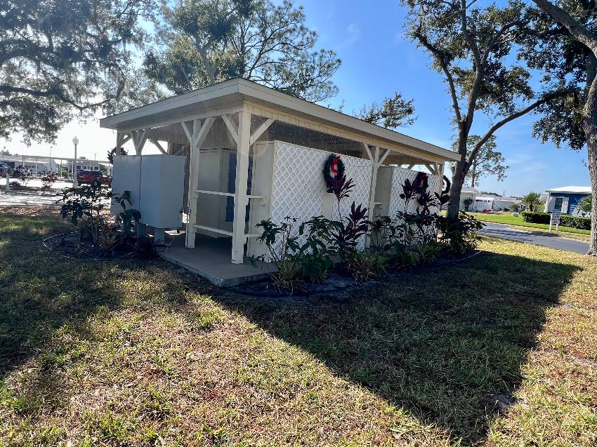 9833 Sucia Circle a Parrish, FL Mobile or Manufactured Home for Sale
