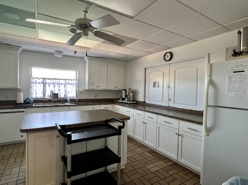 9833 Sucia Circle a Parrish, FL Mobile or Manufactured Home for Sale