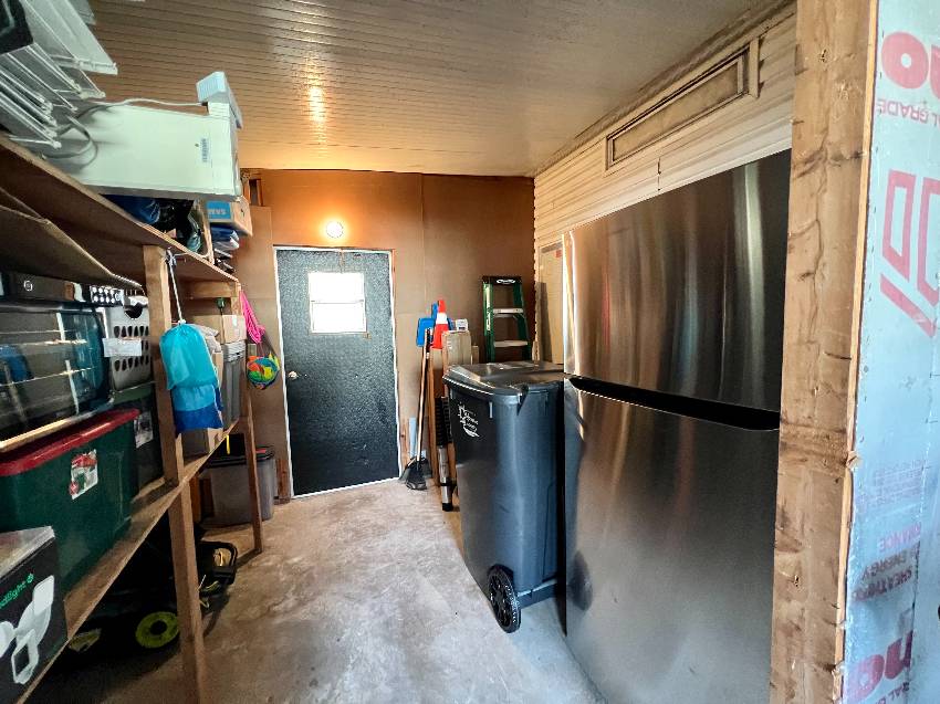 9833 Sucia Circle a Parrish, FL Mobile or Manufactured Home for Sale