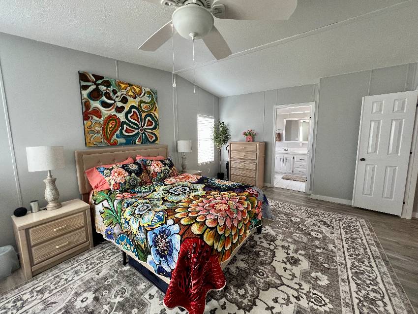 9833 Sucia Circle a Parrish, FL Mobile or Manufactured Home for Sale