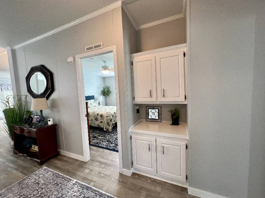 9833 Sucia Circle a Parrish, FL Mobile or Manufactured Home for Sale