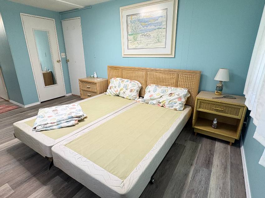 921 Eleuthera W a Venice, FL Mobile or Manufactured Home for Sale