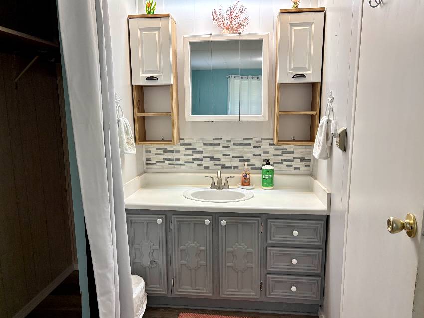 921 Eleuthera W a Venice, FL Mobile or Manufactured Home for Sale