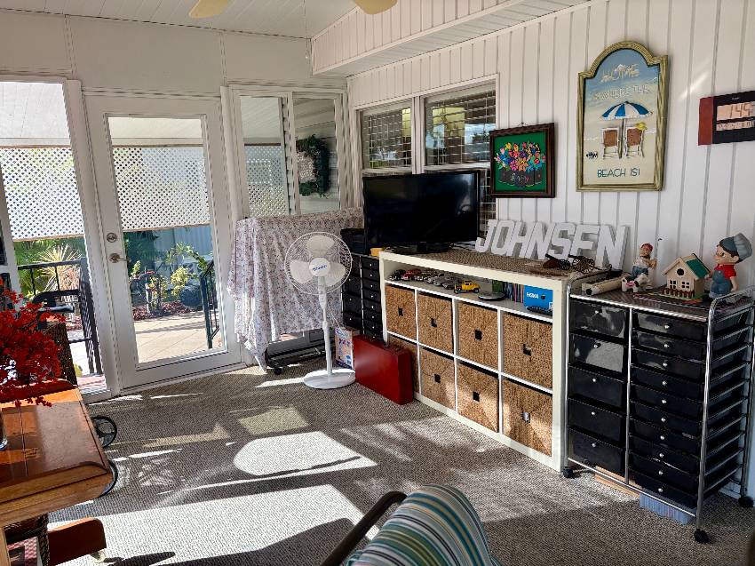 917 Sand Cay W a Venice, FL Mobile or Manufactured Home for Sale