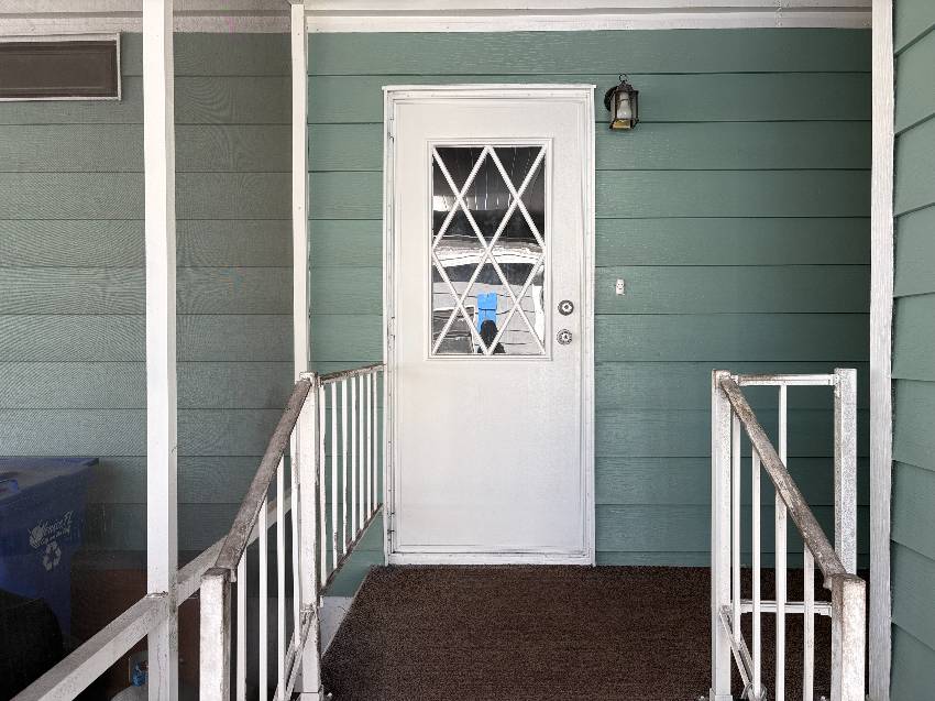 1172 Juanita Circle a Venice, FL Mobile or Manufactured Home for Sale