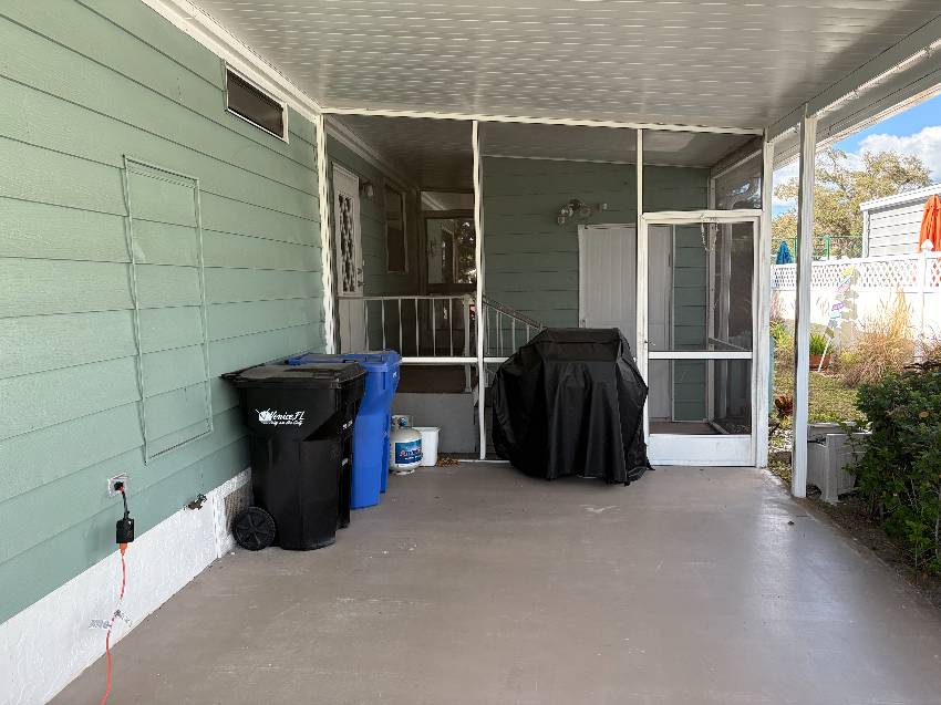 1172 Juanita Circle a Venice, FL Mobile or Manufactured Home for Sale