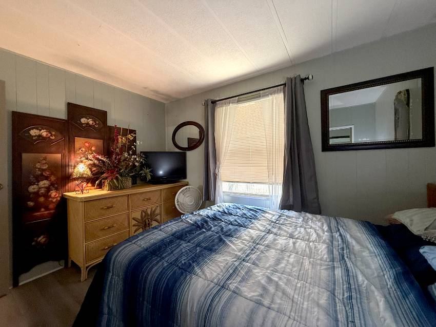 7204 Lakeshore Dr a Ellenton, FL Mobile or Manufactured Home for Sale