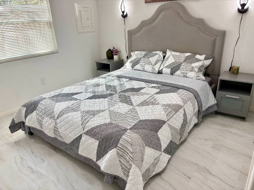 1300 N River Road Lot N7 a Venice, FL Mobile or Manufactured Home for Sale