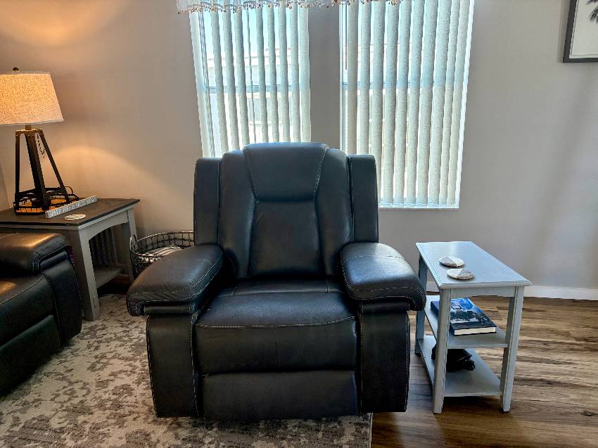 982 Cayman E a Venice, FL Mobile or Manufactured Home for Sale