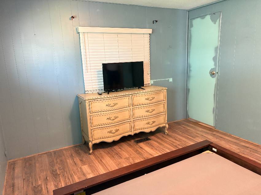 900 Nogoya W a Venice, FL Mobile or Manufactured Home for Sale