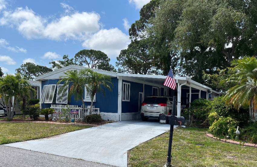 1203 N Indies Circle a Venice, FL Mobile or Manufactured Home for Sale