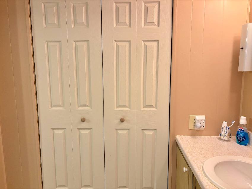 909 Kenoma W a Venice, FL Mobile or Manufactured Home for Sale