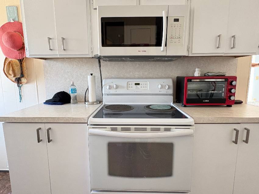 909 Kenoma W a Venice, FL Mobile or Manufactured Home for Sale