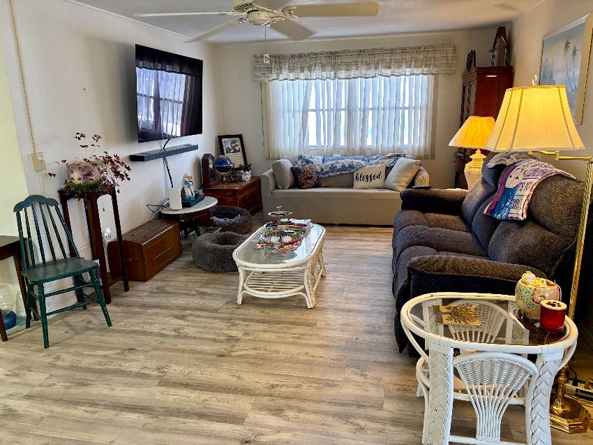 932 Trinidad W a Venice, FL Mobile or Manufactured Home for Sale