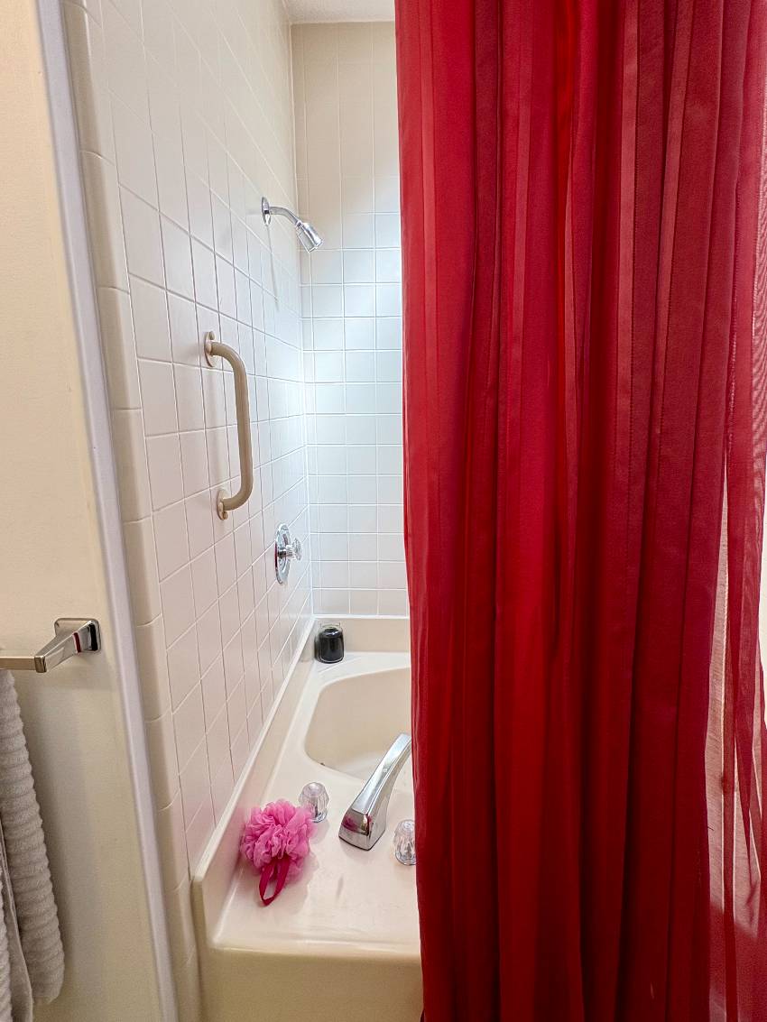 1262 N Indies Circle a Venice, FL Mobile or Manufactured Home for Sale