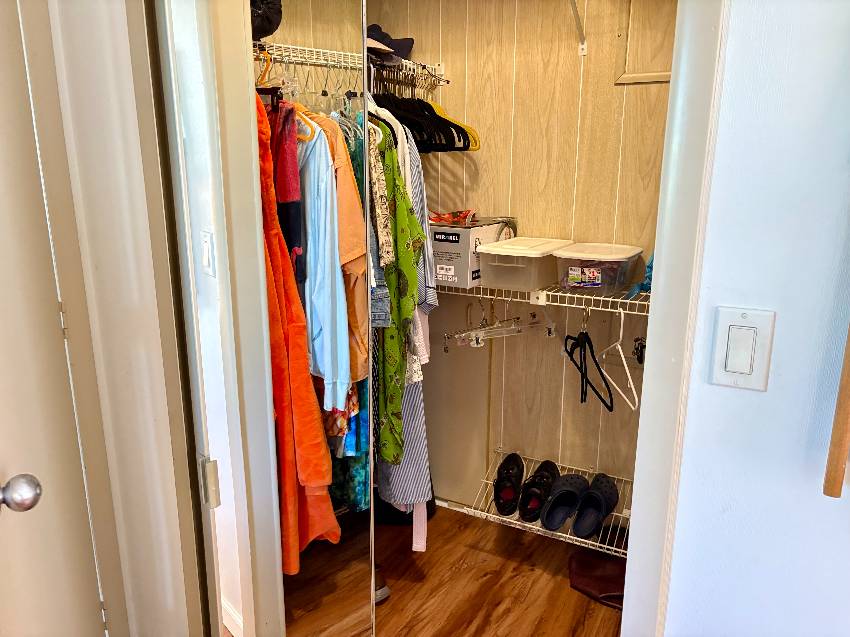 1262 N Indies Circle a Venice, FL Mobile or Manufactured Home for Sale