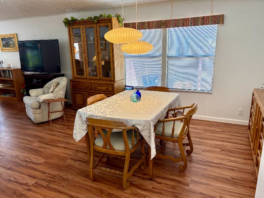 1262 N Indies Circle a Venice, FL Mobile or Manufactured Home for Sale