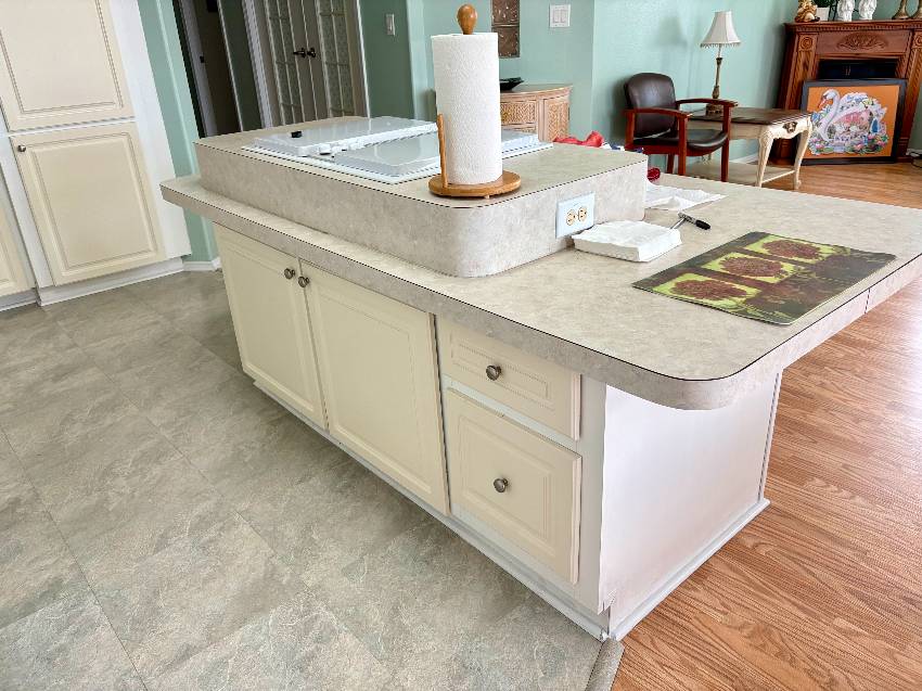 958 Cayman E a Venice, FL Mobile or Manufactured Home for Sale