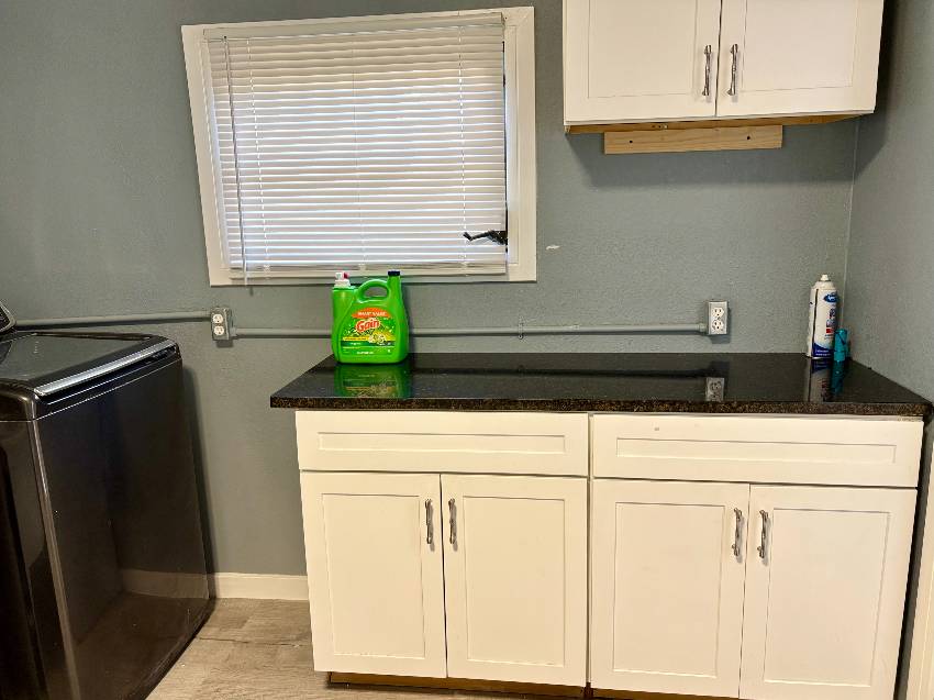 1241 N Indies Circle a Venice, FL Mobile or Manufactured Home for Sale