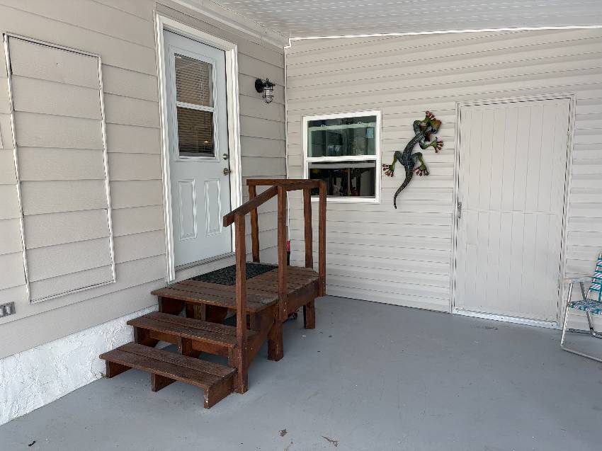 1241 N Indies Circle a Venice, FL Mobile or Manufactured Home for Sale