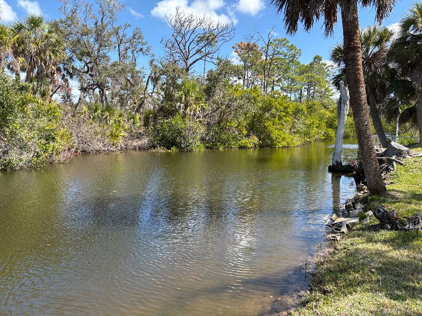 1241 N Indies Circle a Venice, FL Mobile or Manufactured Home for Sale