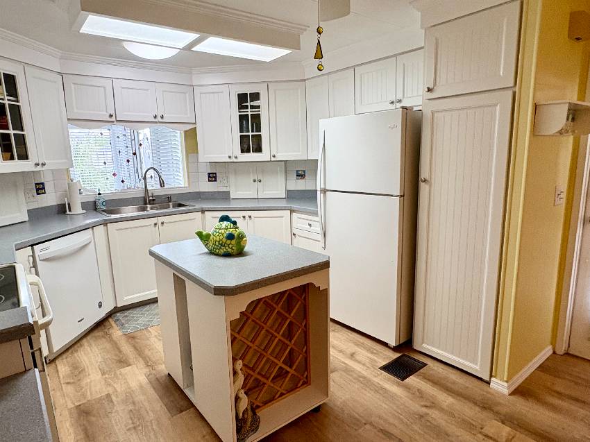 983 Nogoya E a Venice, FL Mobile or Manufactured Home for Sale