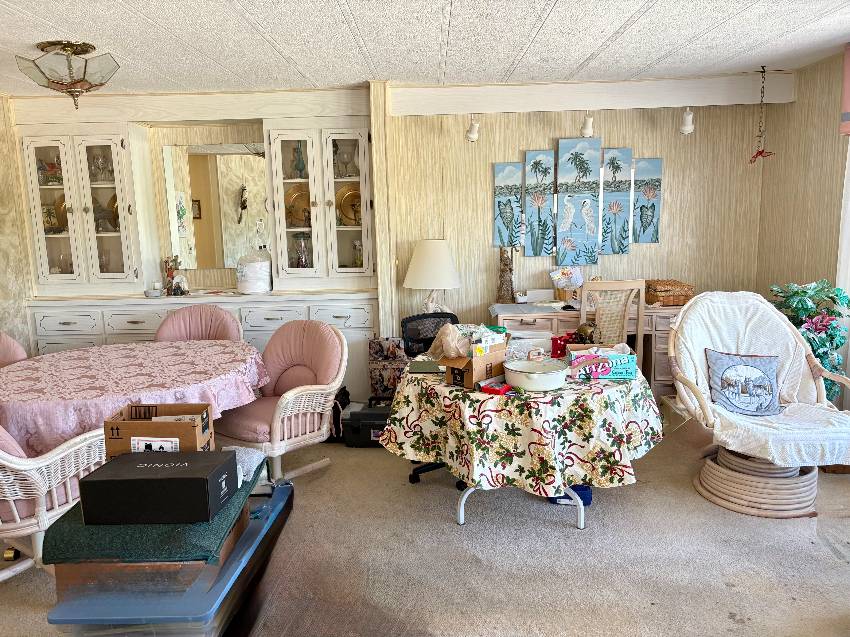 858 Dominica a Venice, FL Mobile or Manufactured Home for Sale