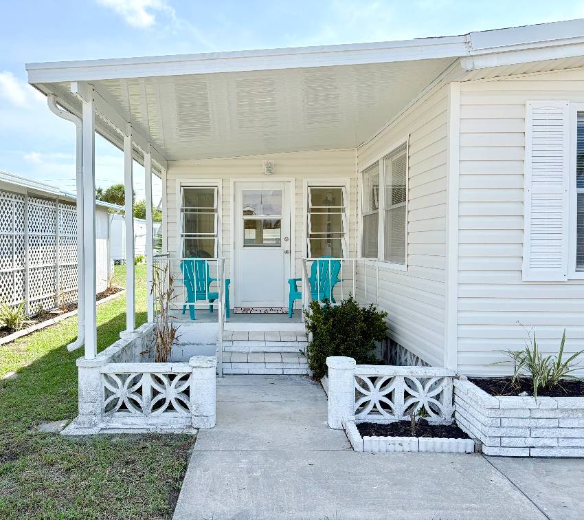 956 Bonaire E a Venice, FL Mobile or Manufactured Home for Sale