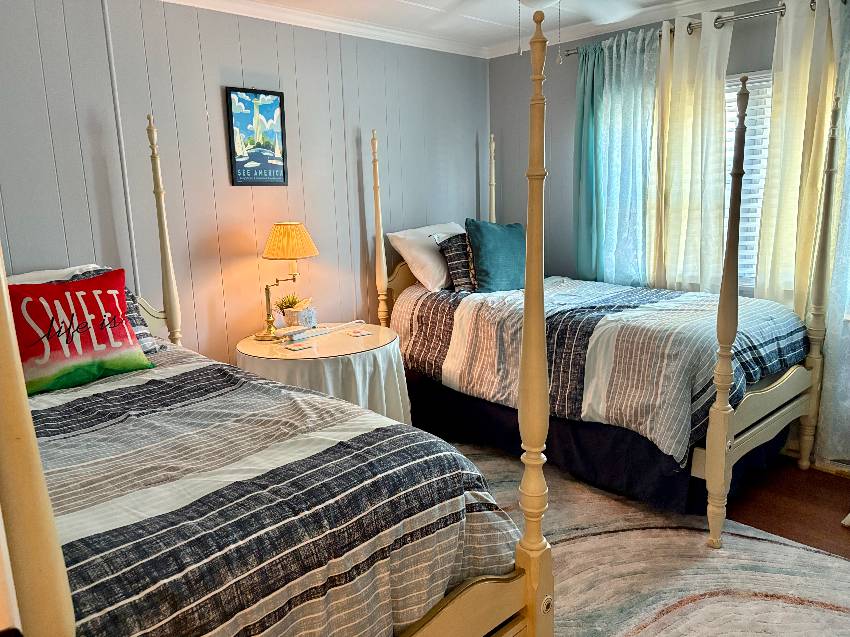 989 Eleuthera E a Venice, FL Mobile or Manufactured Home for Sale