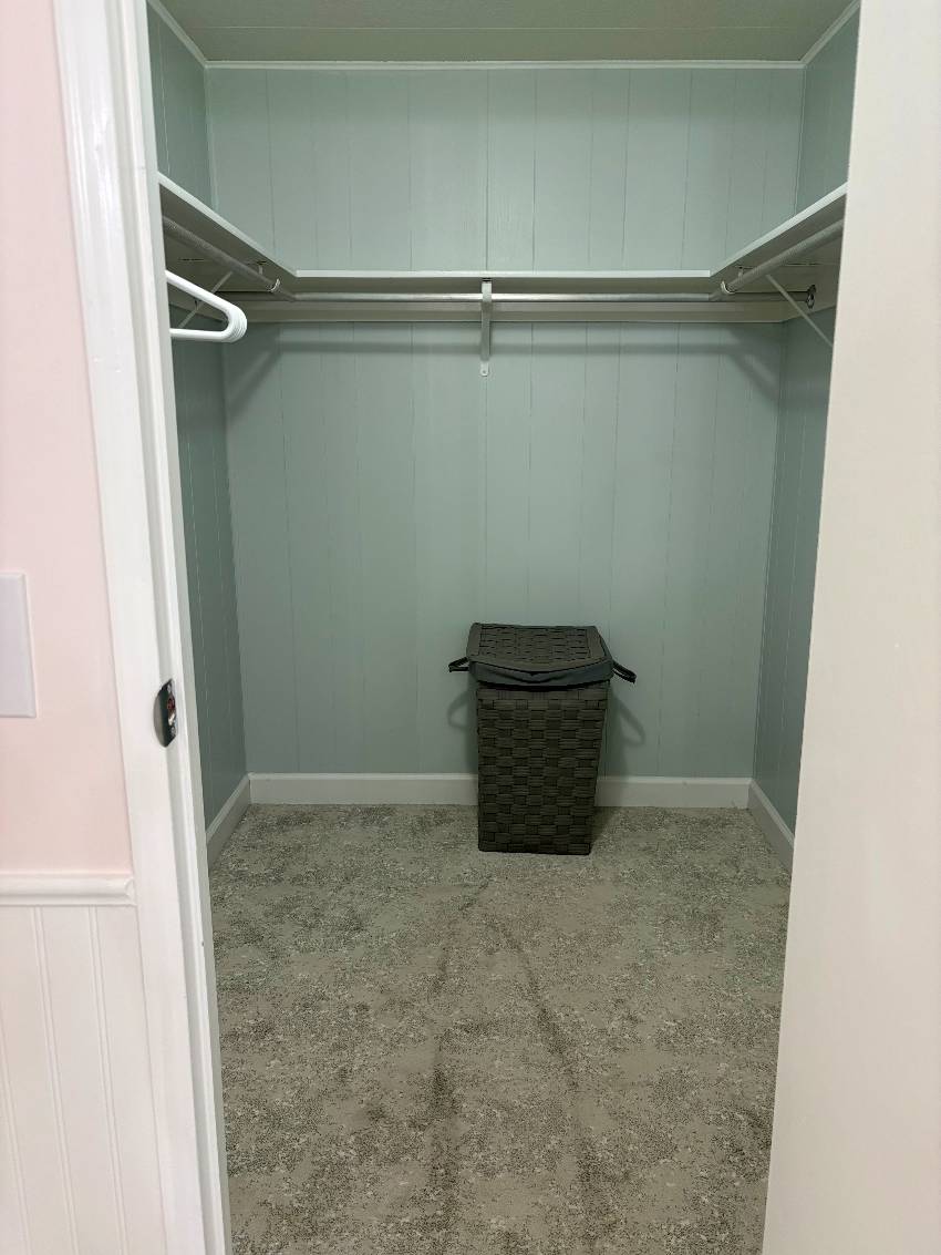 866 Exuma a Venice, FL Mobile or Manufactured Home for Sale