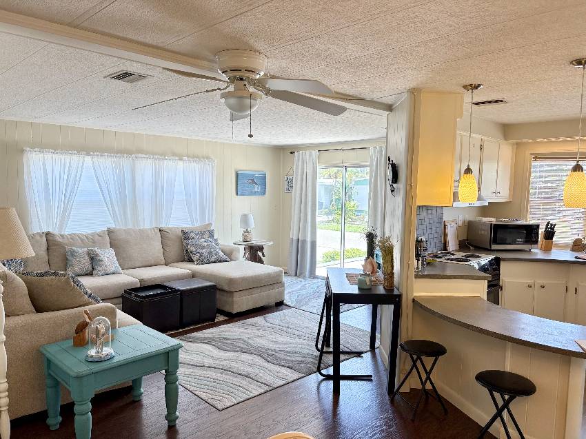 425 Andros a Venice, FL Mobile or Manufactured Home for Sale