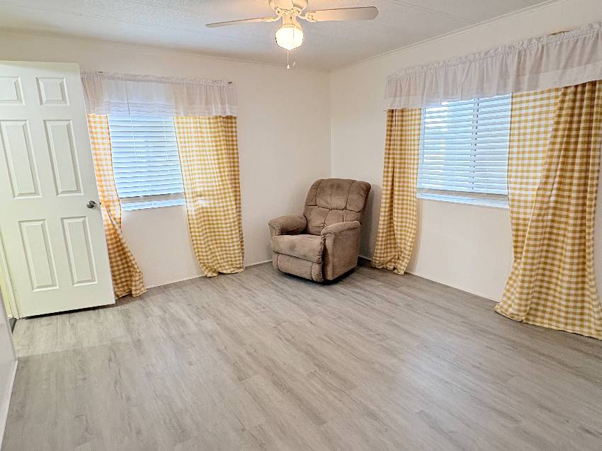 430 Cobia a Venice, FL Mobile or Manufactured Home for Sale