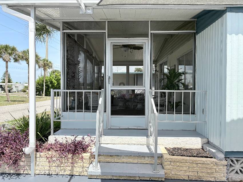 414 Zacapa a Venice, FL Mobile or Manufactured Home for Sale