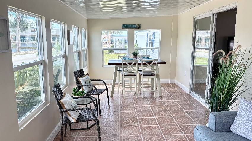 936 Xanadu a Venice, FL Mobile or Manufactured Home for Sale