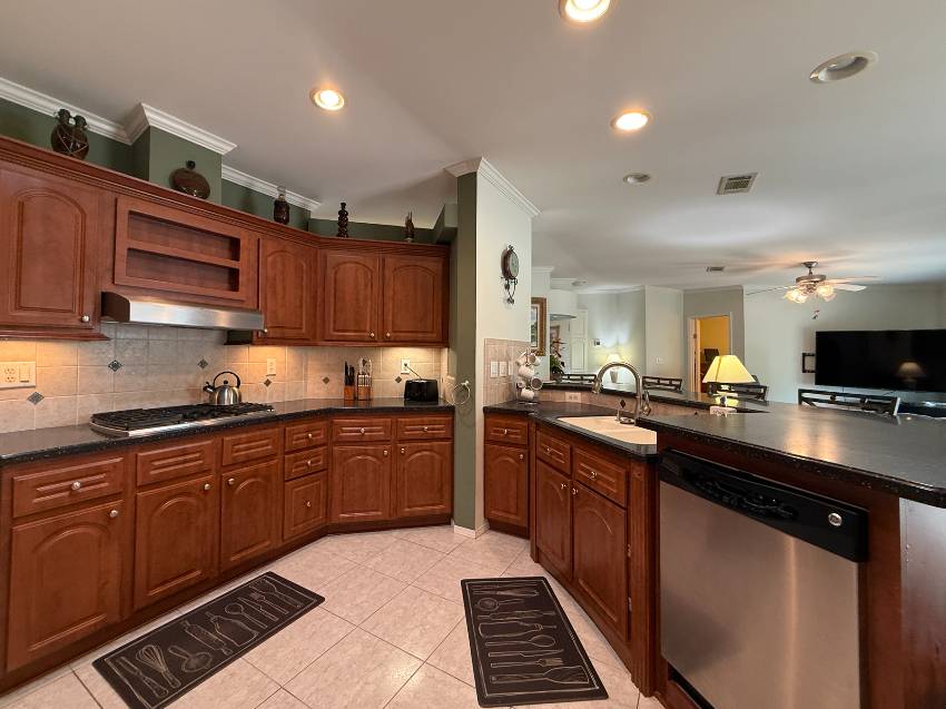 816 52nd Ave Ter West a Bradenton, FL Mobile or Manufactured Home for Sale
