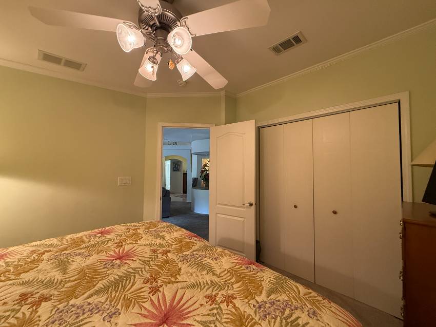 816 52nd Ave Ter West a Bradenton, FL Mobile or Manufactured Home for Sale